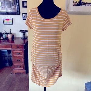 Very cute dress soft t-shirt material size extra large juniors